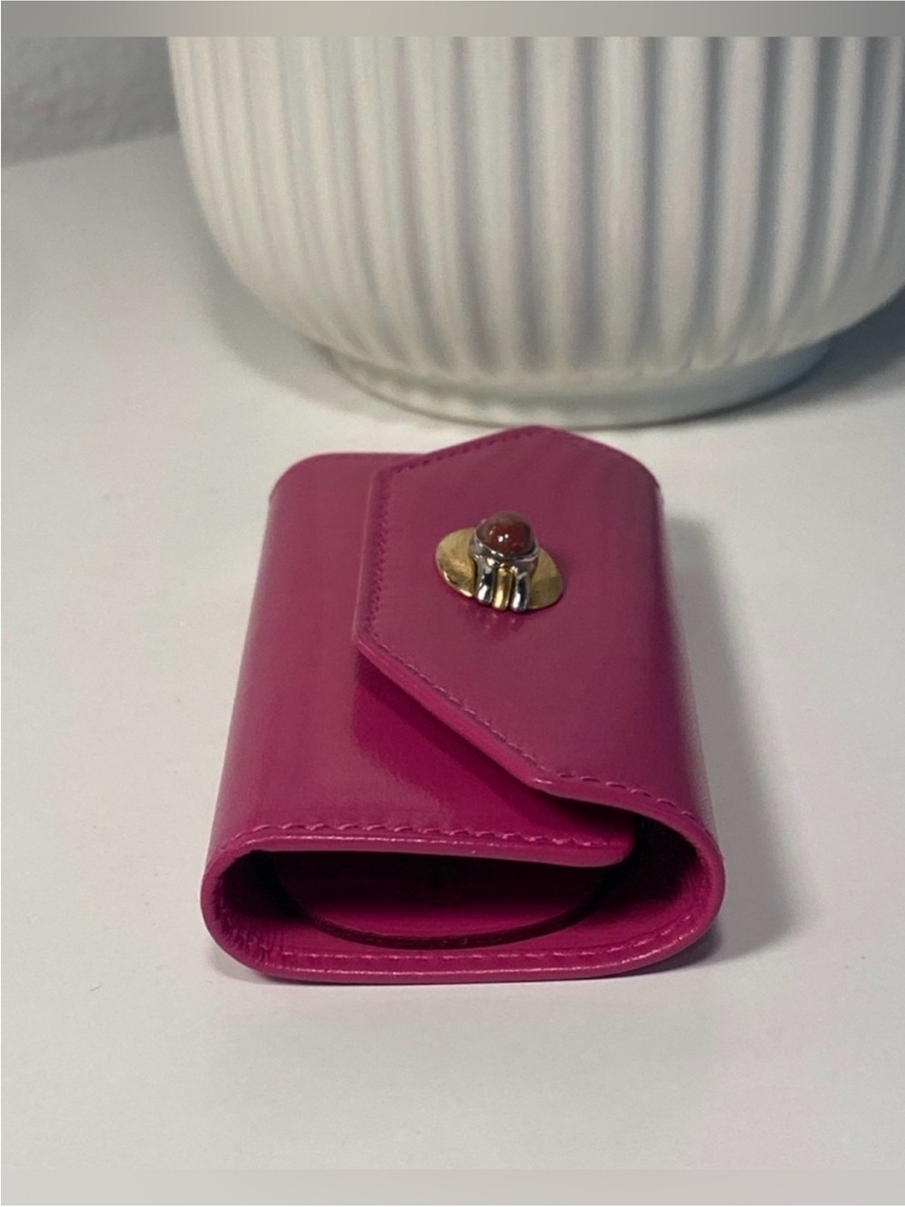 Gucci Fuchsia Leather cabochon Card Case with Gold-Tone Emblem vintage - Picture 7 of 9